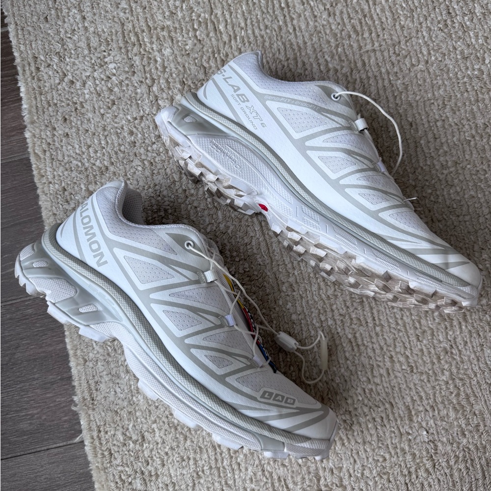 Salomon XT-6 in white with multicolor tongue stripe - Picture 3 of 5